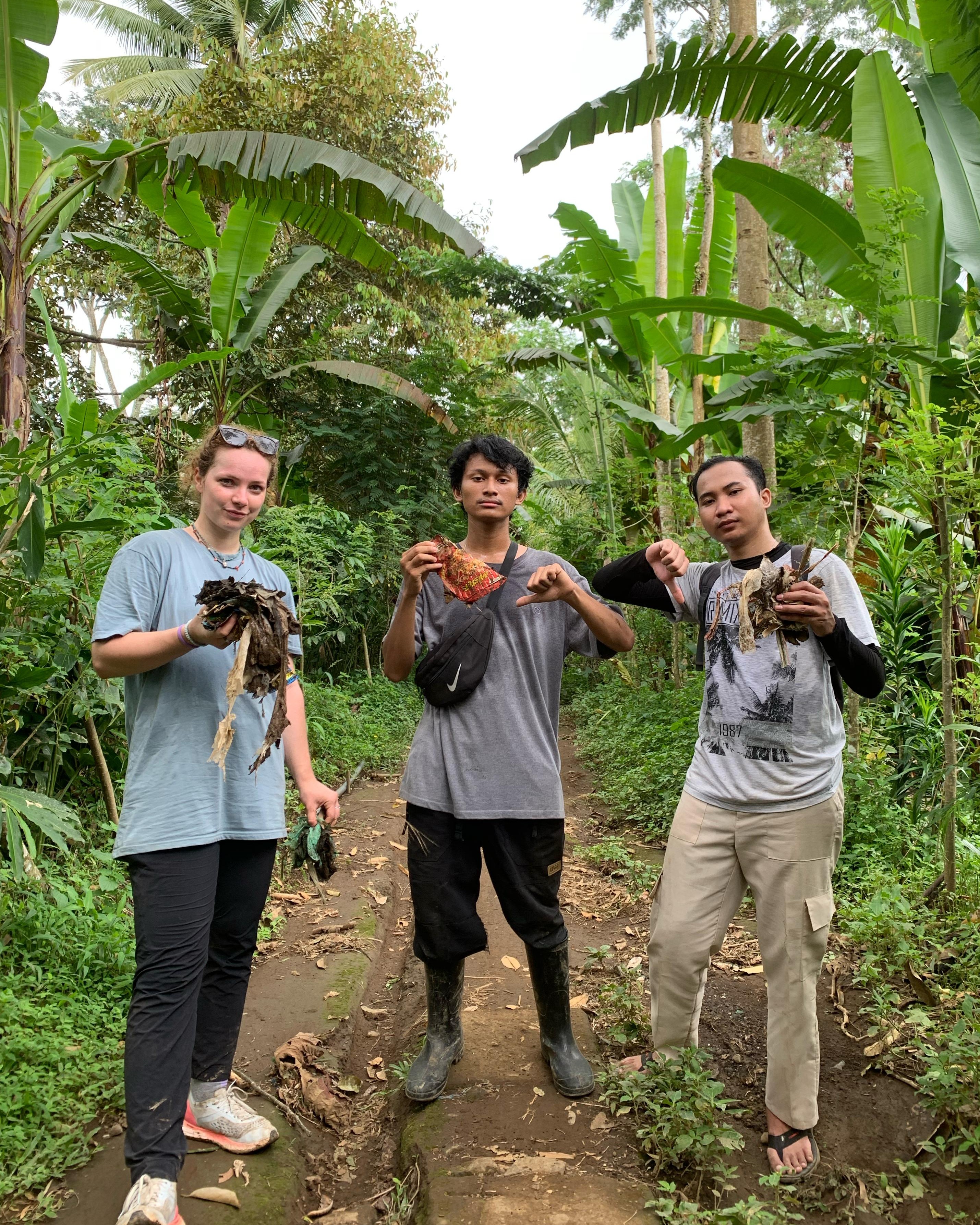 Volunteers (Long Stay)